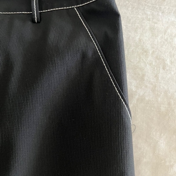 Annika Cutter & Buck Black Pleated Hem Skort Size 6 - Picture 9 of 11